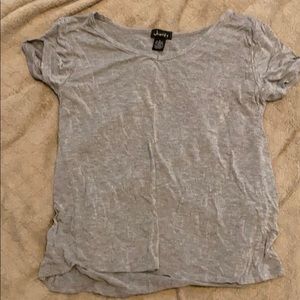 Grey t shirt